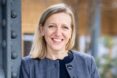 Anne-Sophie Lotgering: Enterprise IT Services & Segments Lead
